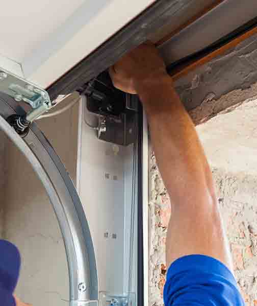 Garage Door in Goodyear